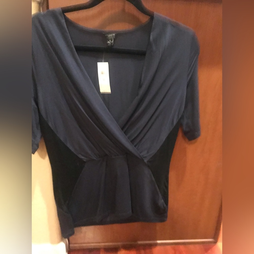 Ann Taylor beautiful navy blue blouse. NWT